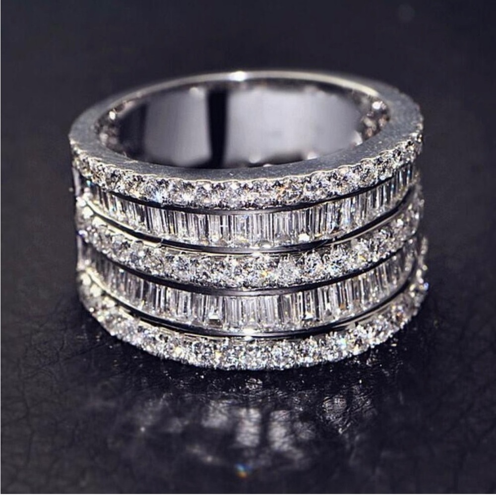 New 18K White Gold Plated Baguette & Round Diamond Sacked Wide Band SIZE 6